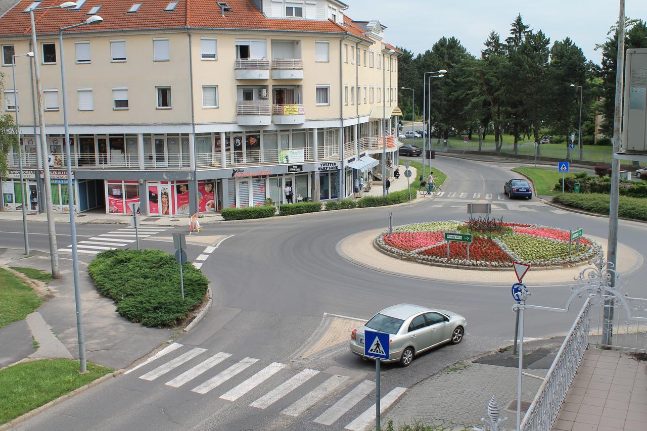 Kiraly Szallo & Panzio Nagykanizsa Exterior foto